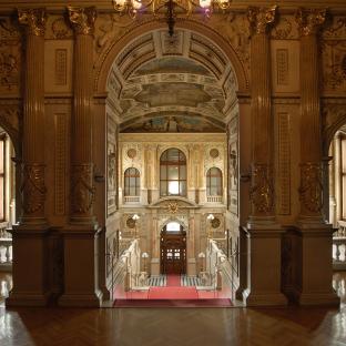 Feststiege Burgtheater